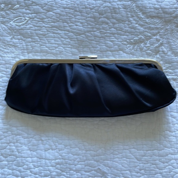Aldo Satin Clutch with Chain - Picture 4 of 6